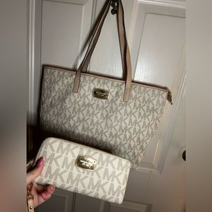 Michael Kors bag and wallet